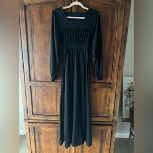 Elegant Black Long Sleeve Dress